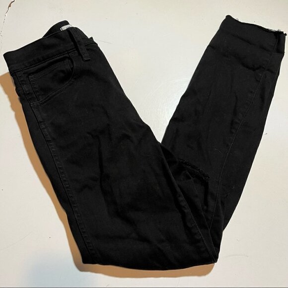 Madewell 10” High Riser Skinny Skinny Distressed Jeans in Black Sea - Picture 2 of 10